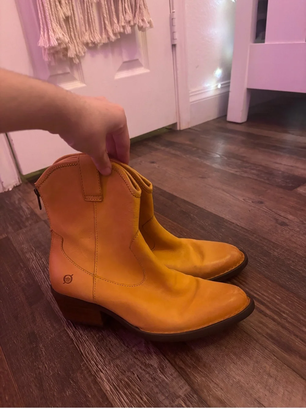 Born western style
